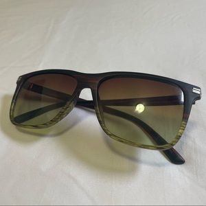 Tahari Women’s Glasses